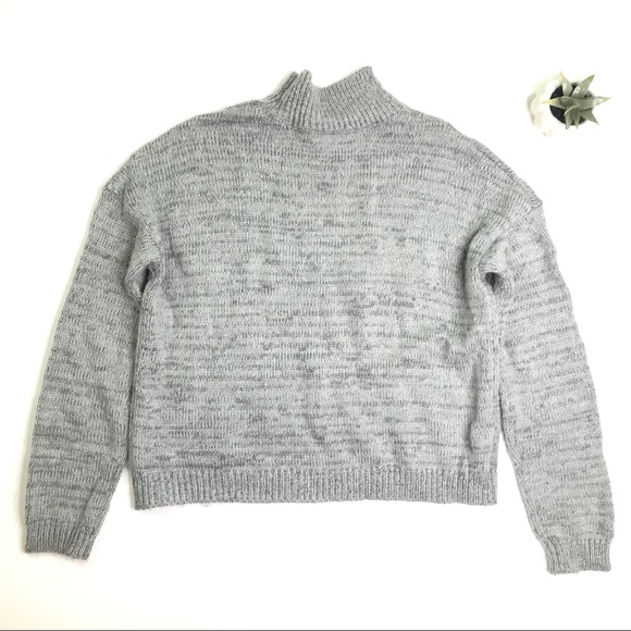 [Cloud Chaser] Embroidered Rose Sweater Size Small - Picture 4 of 8